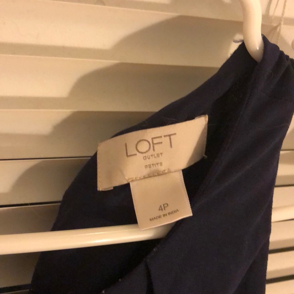 Loft cute dress size 4P - Picture 2 of 3